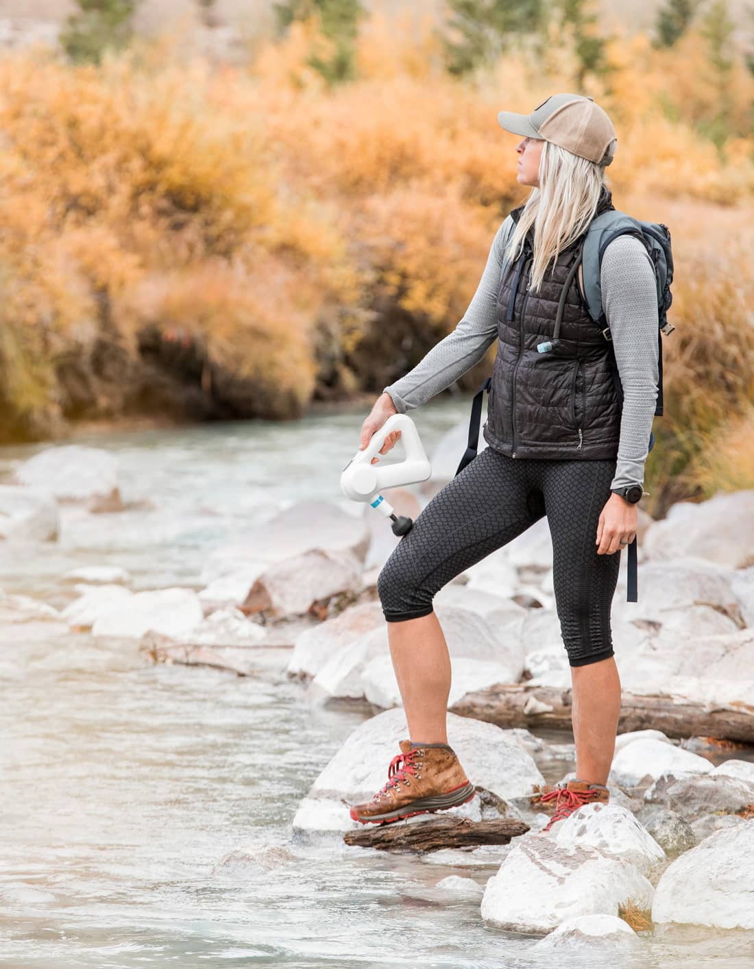 Travel gift for outdoorsy women