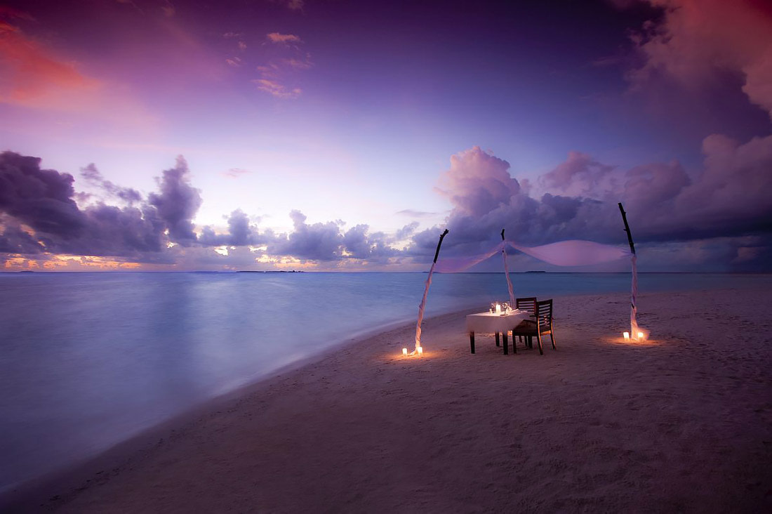 Romantic dinner by the ocean