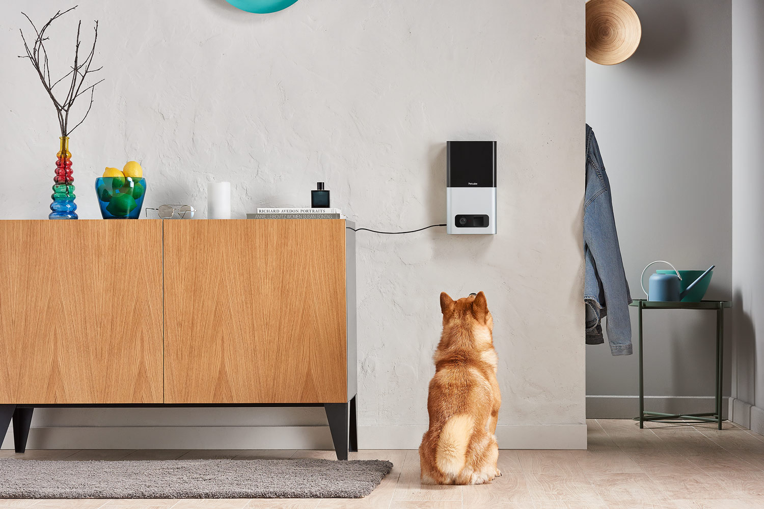 11 Smart Gadgets to Automate Your Home When Traveling