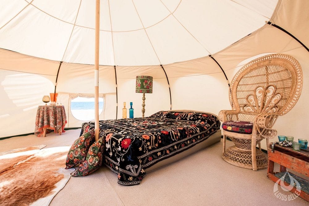 Spacious camping tent
