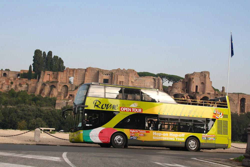 Bus Tour in Rome