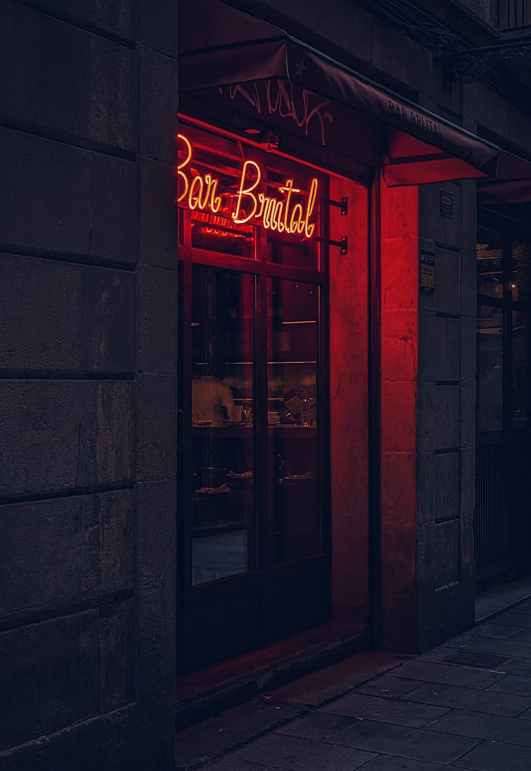 Bar Brutal, Barcelona