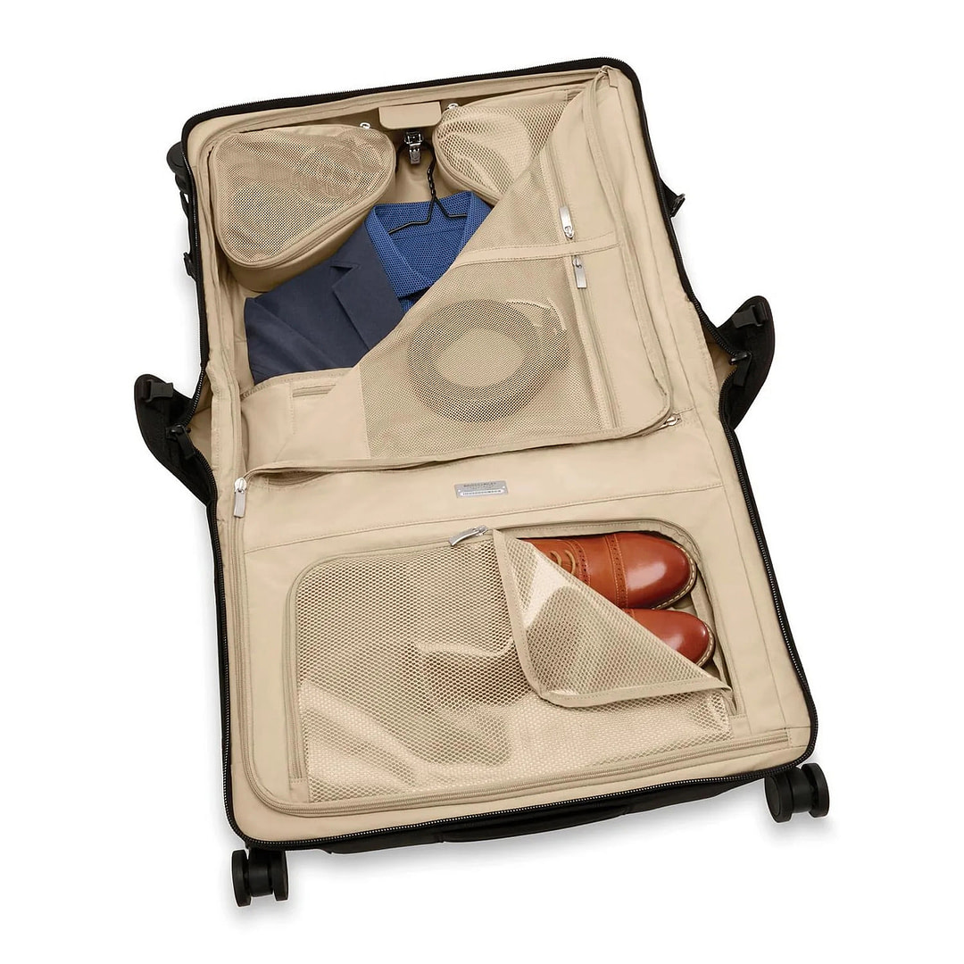 Carry-on Garment Spinner