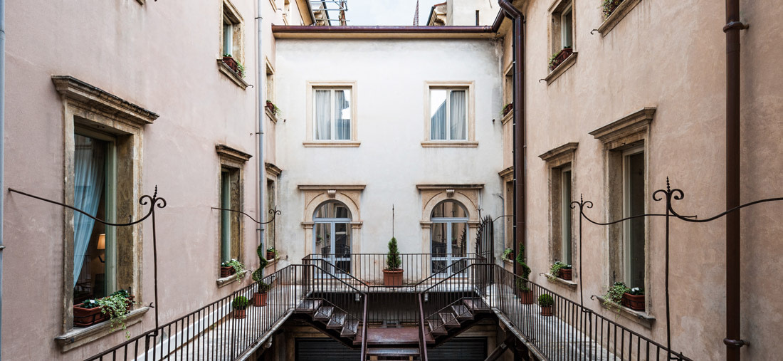 Courtyard in Verona