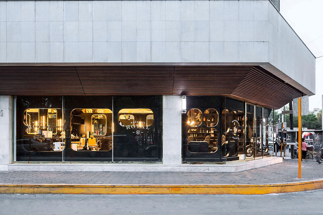 Corner building in Mexico City