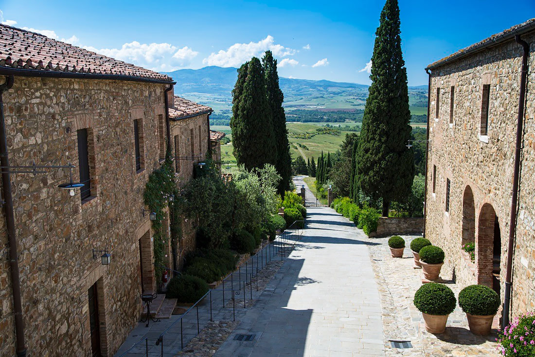 Stone hamlet in Siena