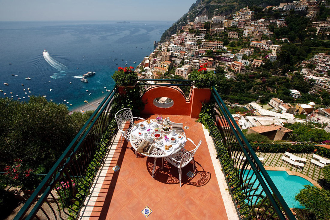 Rooftop terrace in Positano