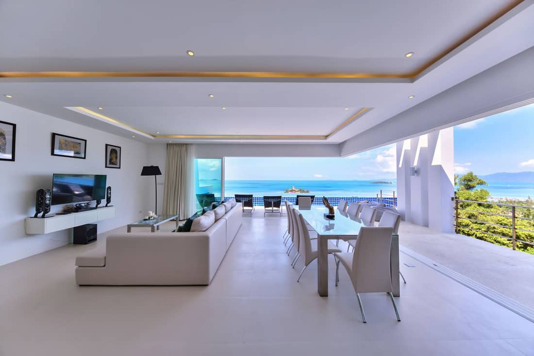 Open-air minimalist living room