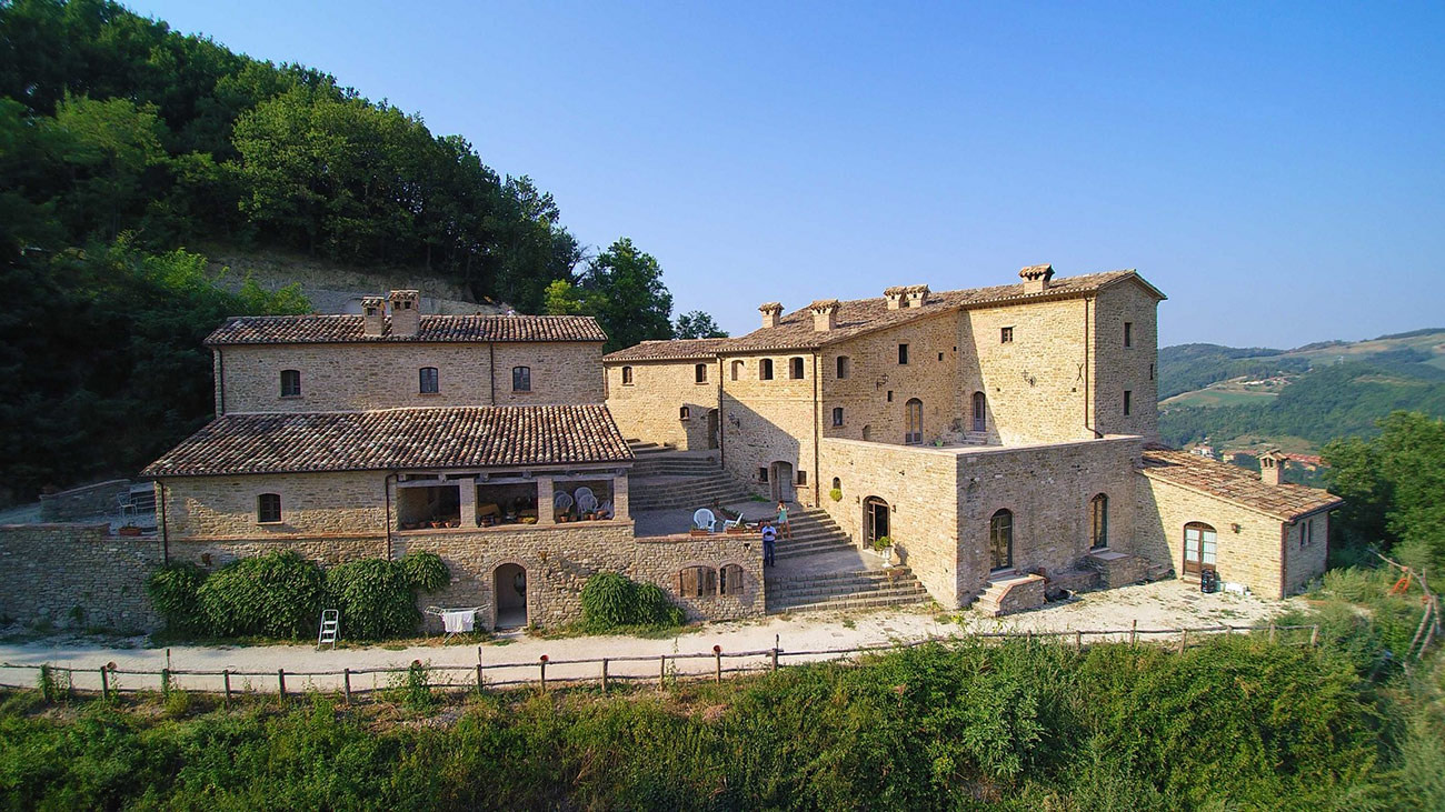 Borgo Cisterna