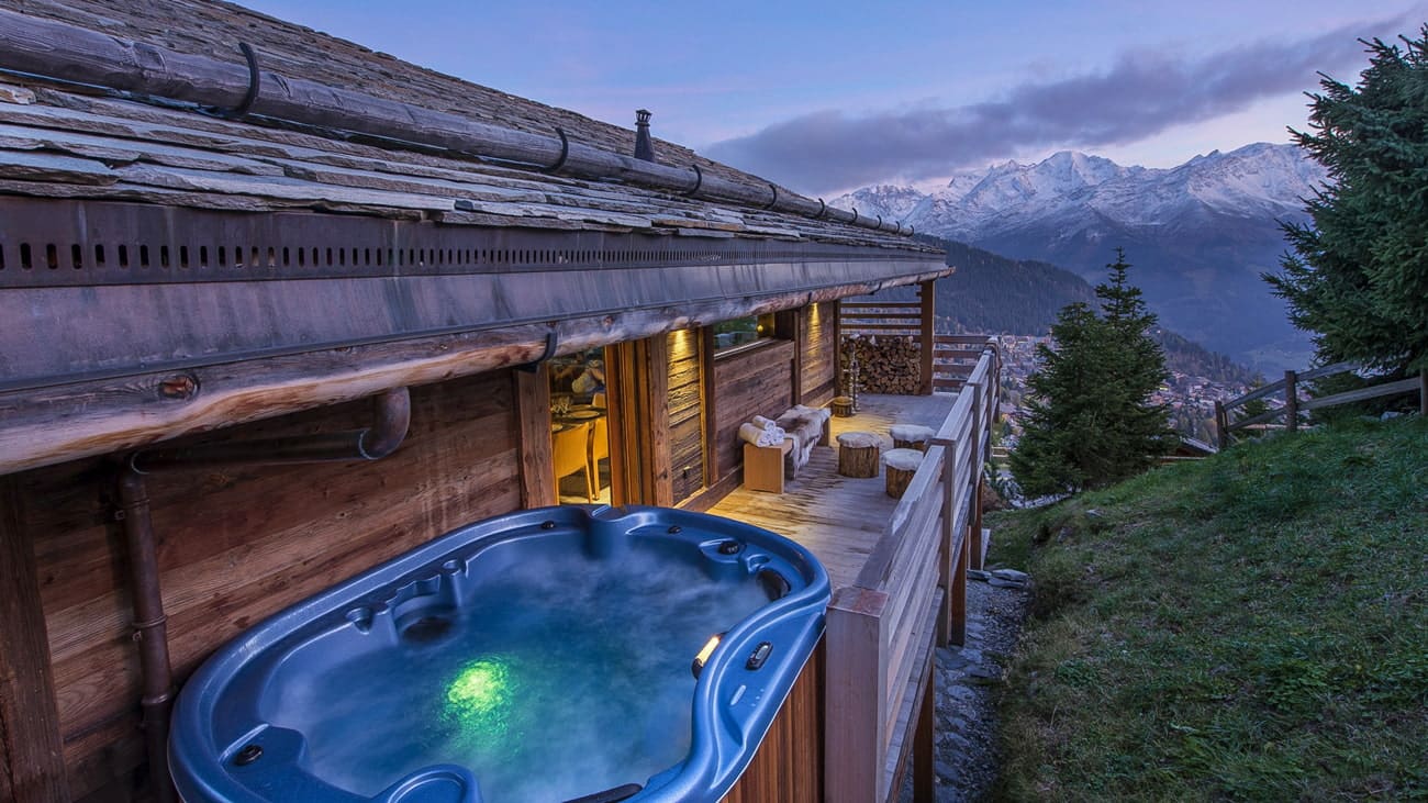Chalet with Jacuzzi in the Sonalon area of Verbier
