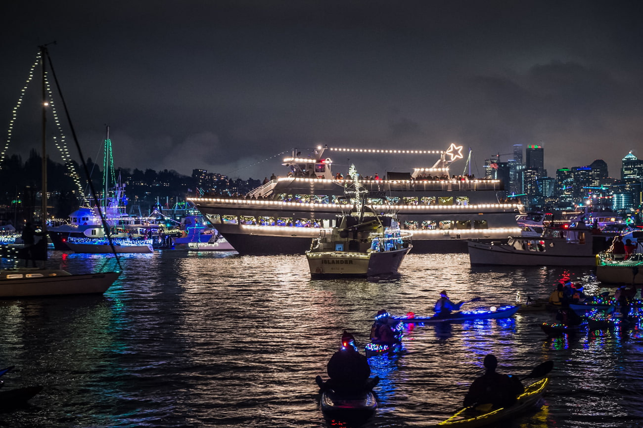 Défilé de bateaux de Noël