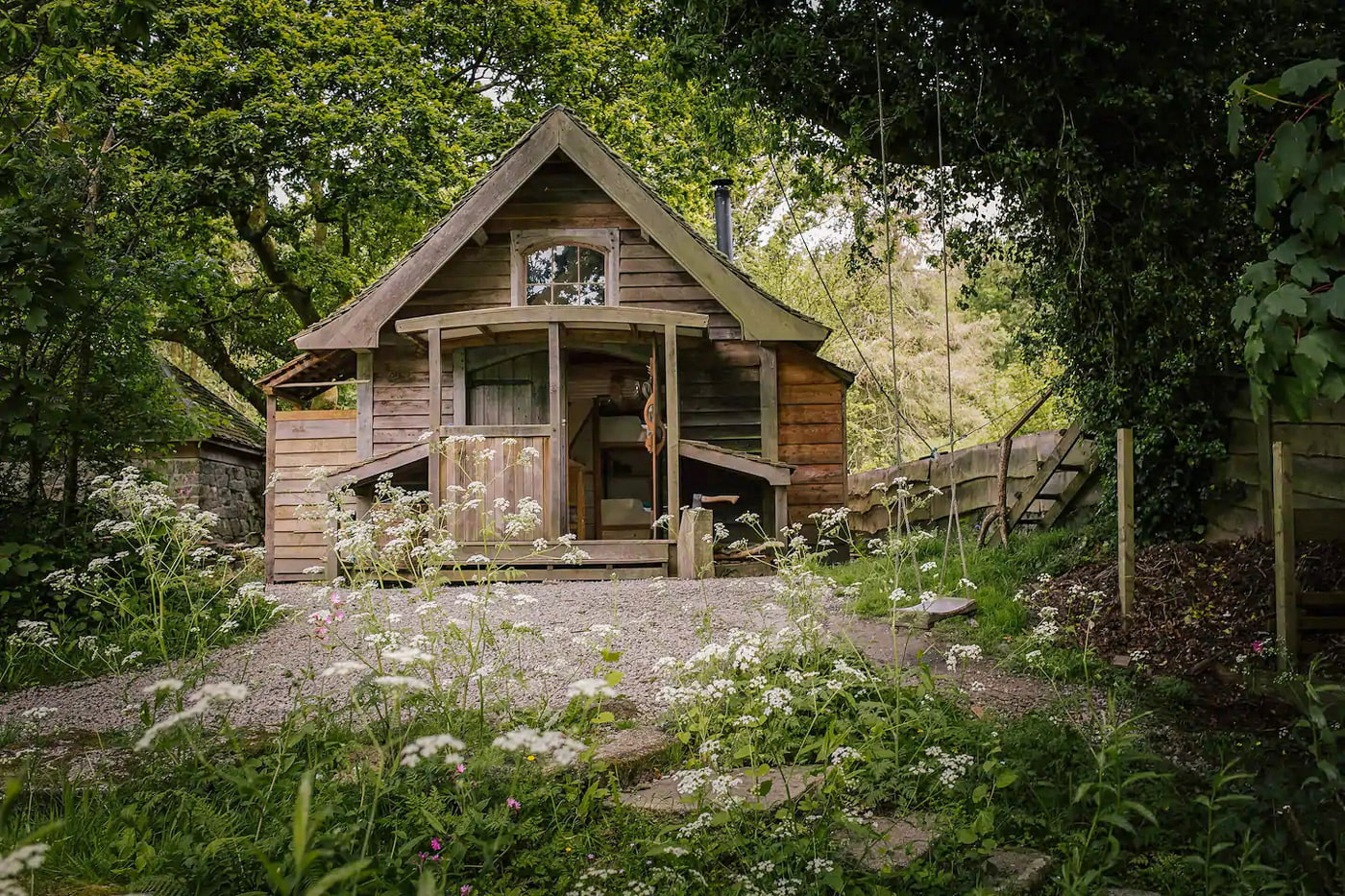 Wood cabin to rent in Constantine, Cornwall