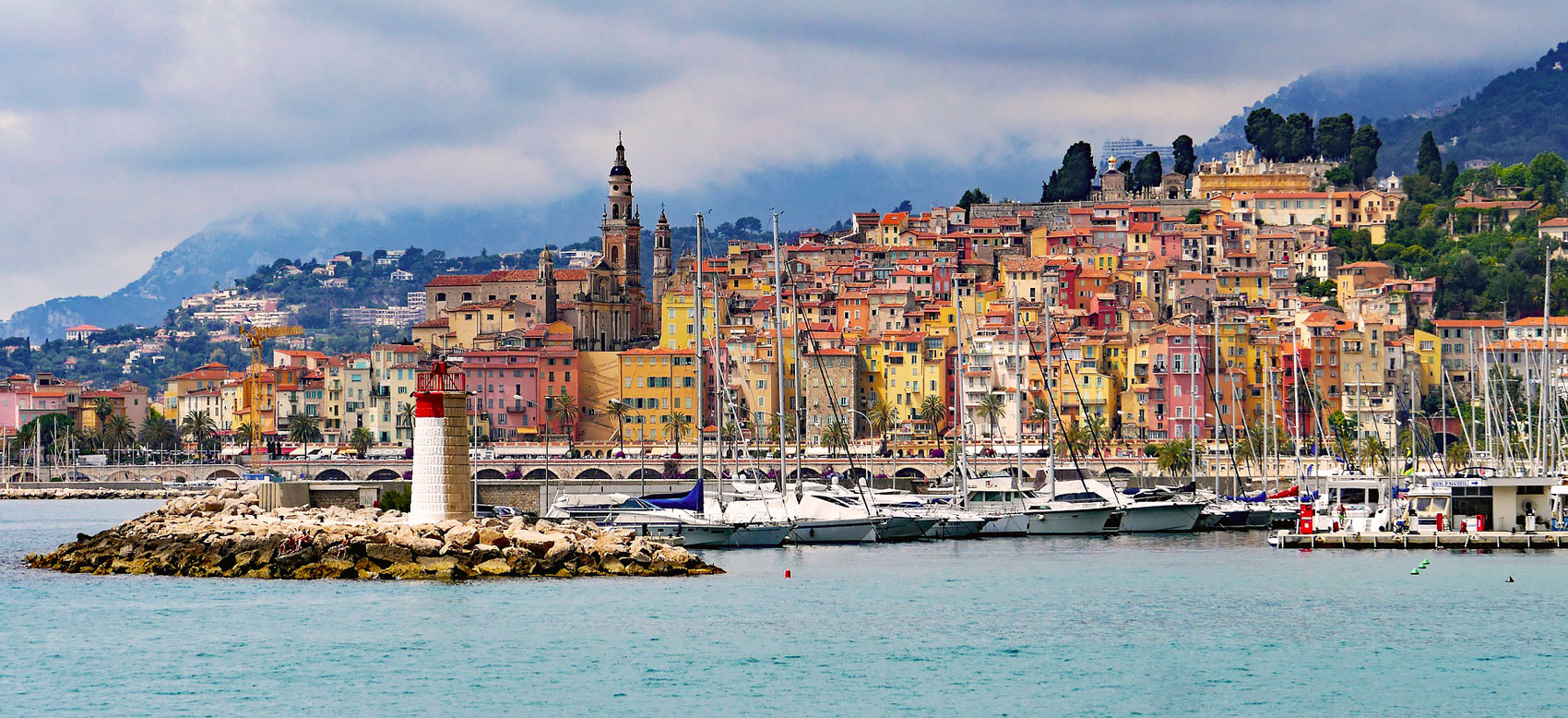 Ocre or terracotta hue that the streets and rooves boats hi-res