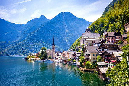 A Travel Guide to Hallstatt, Austria | Travel Away