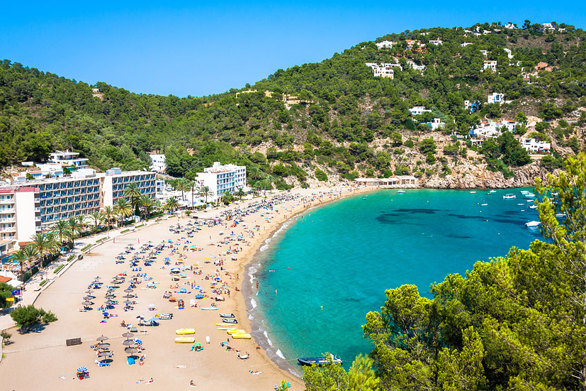 10 Spectacular Beaches in Ibiza to Soak Up the Island’s Vibe