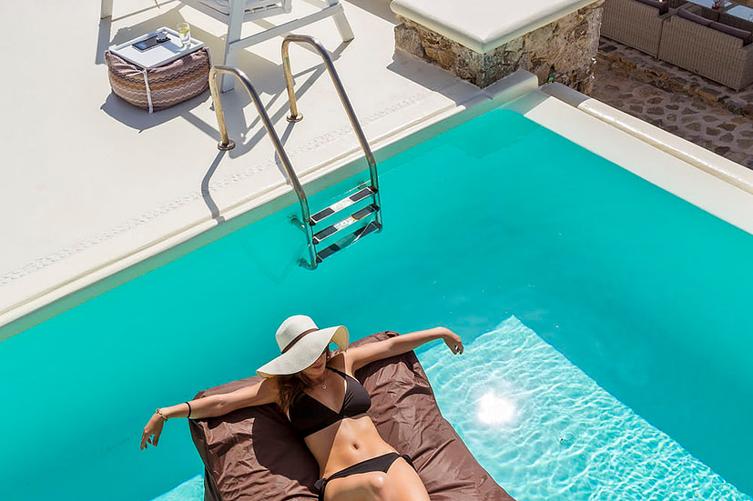 Swimming pool in Mykonos