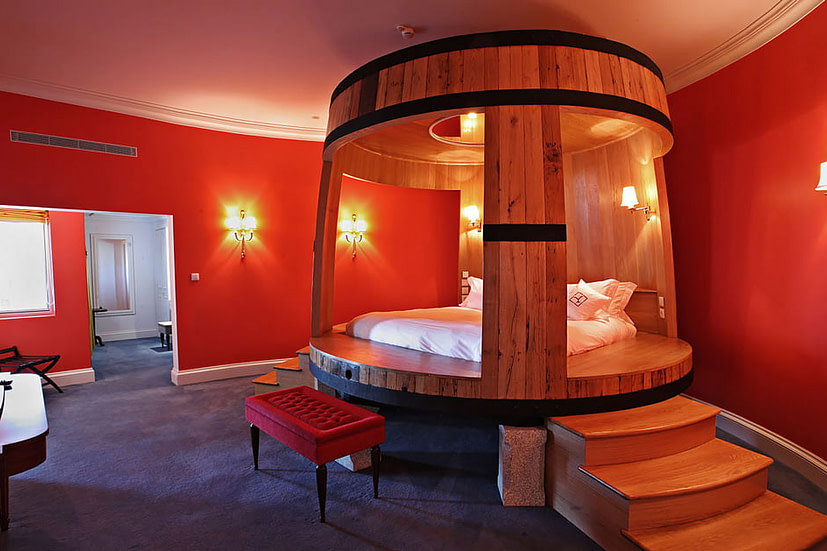 Wine-themed hotel room
