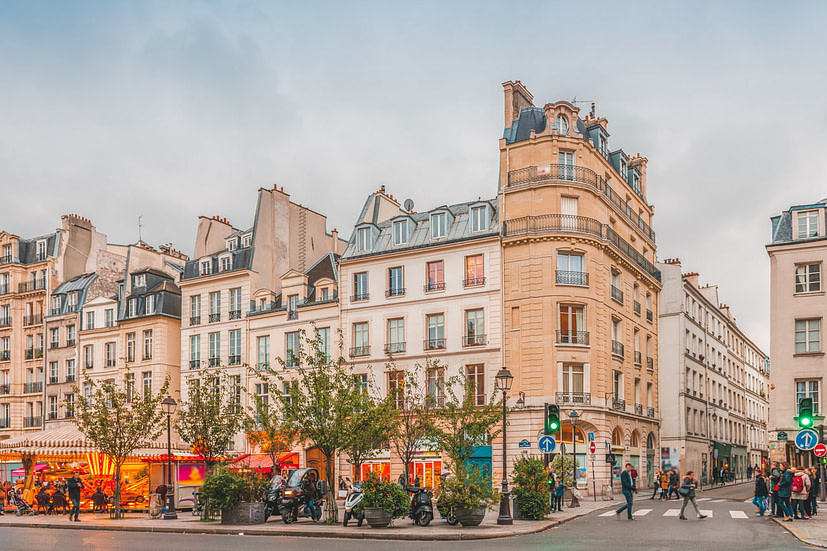 Beautiful neighborhood in Paris