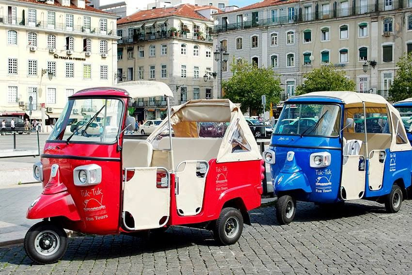 Tuk Tuk Taxis in Lisbon