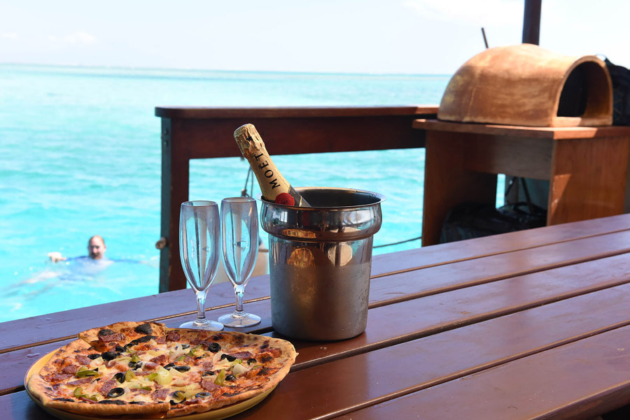 Floating pizzeria