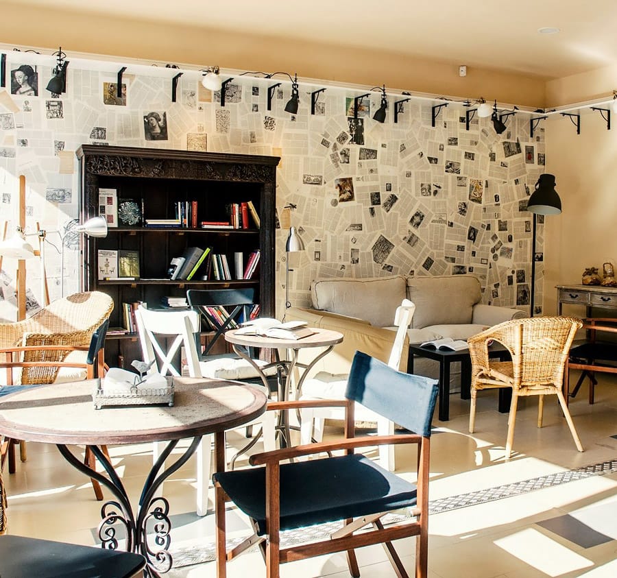 Anti-cafe in Romania