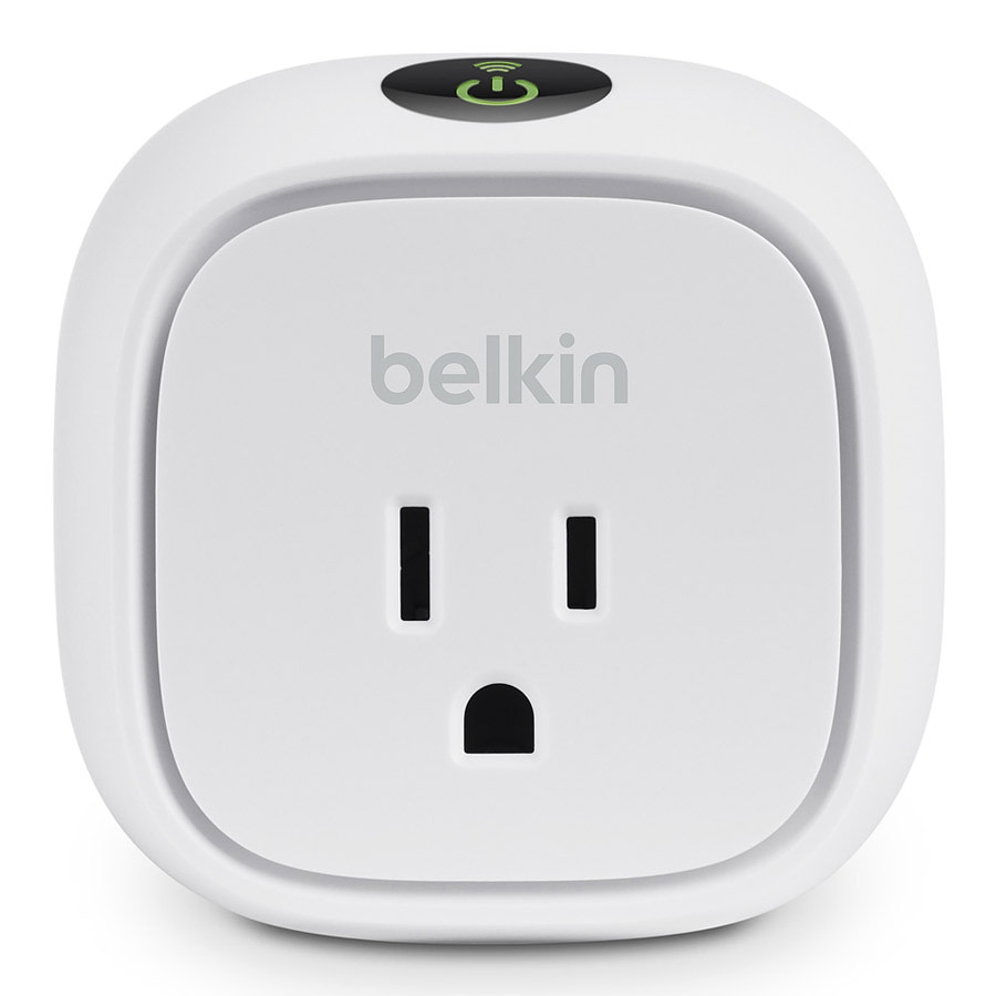 11 Smart Gadgets to Automate Your Home When Traveling