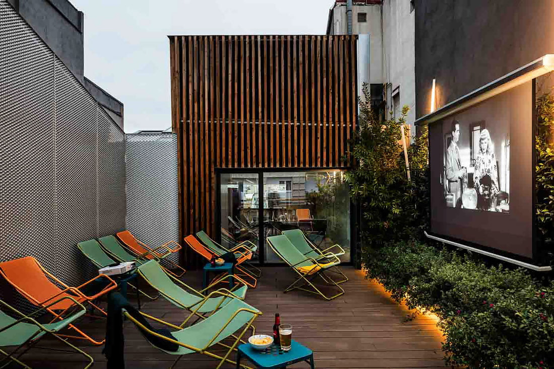 Rooftop cinema in Barcelona