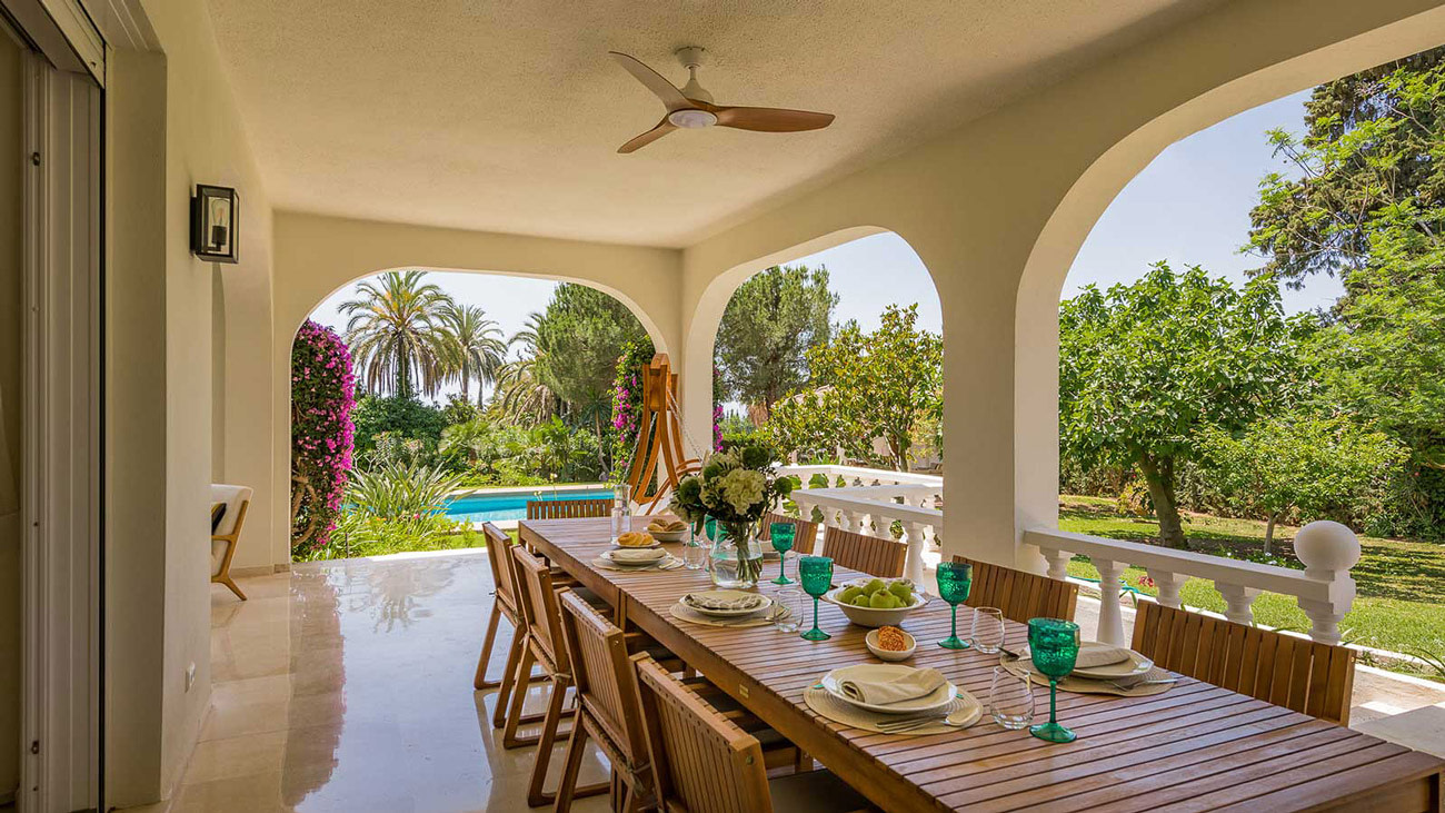 Marbella holiday villa for large families