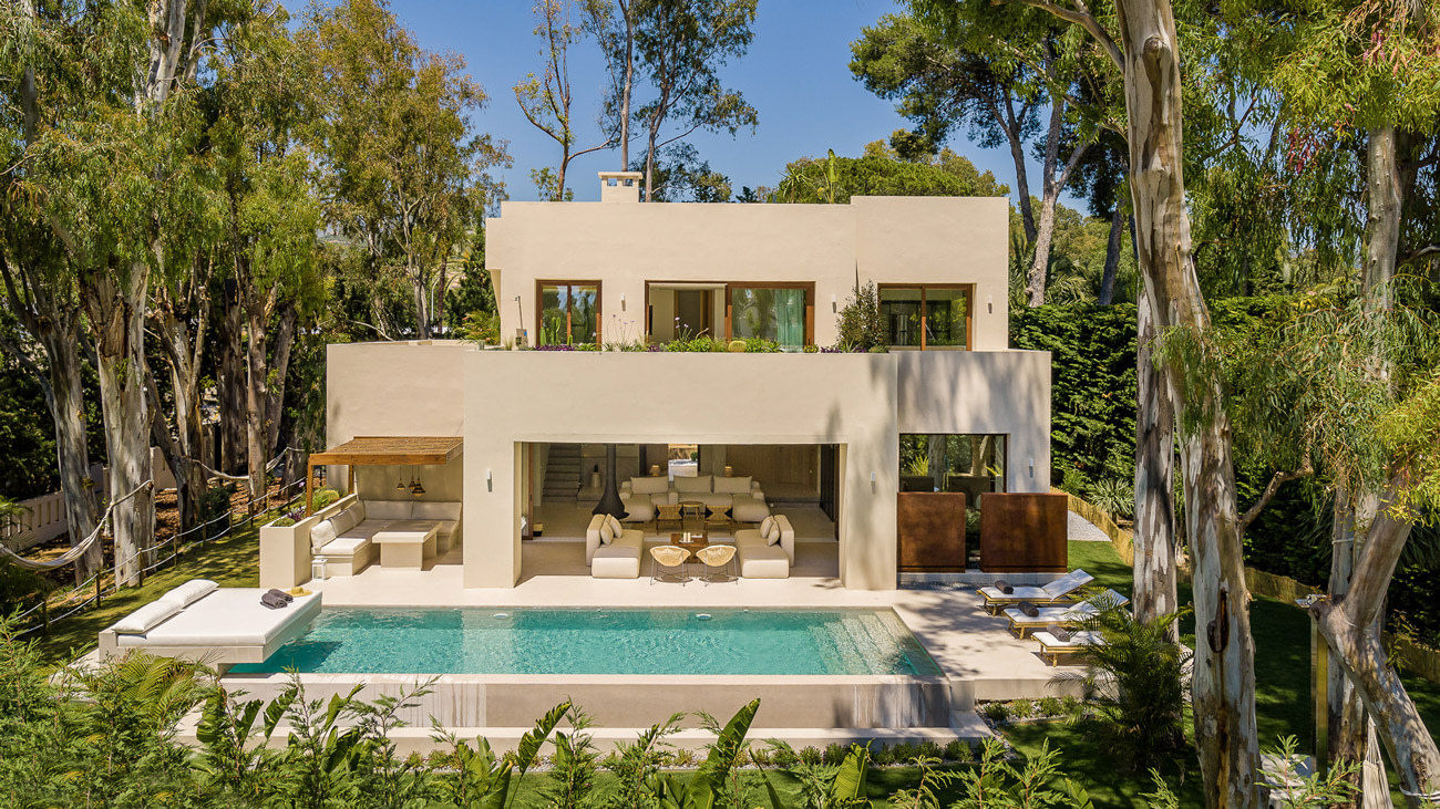 Luxury villa in Los Monteros