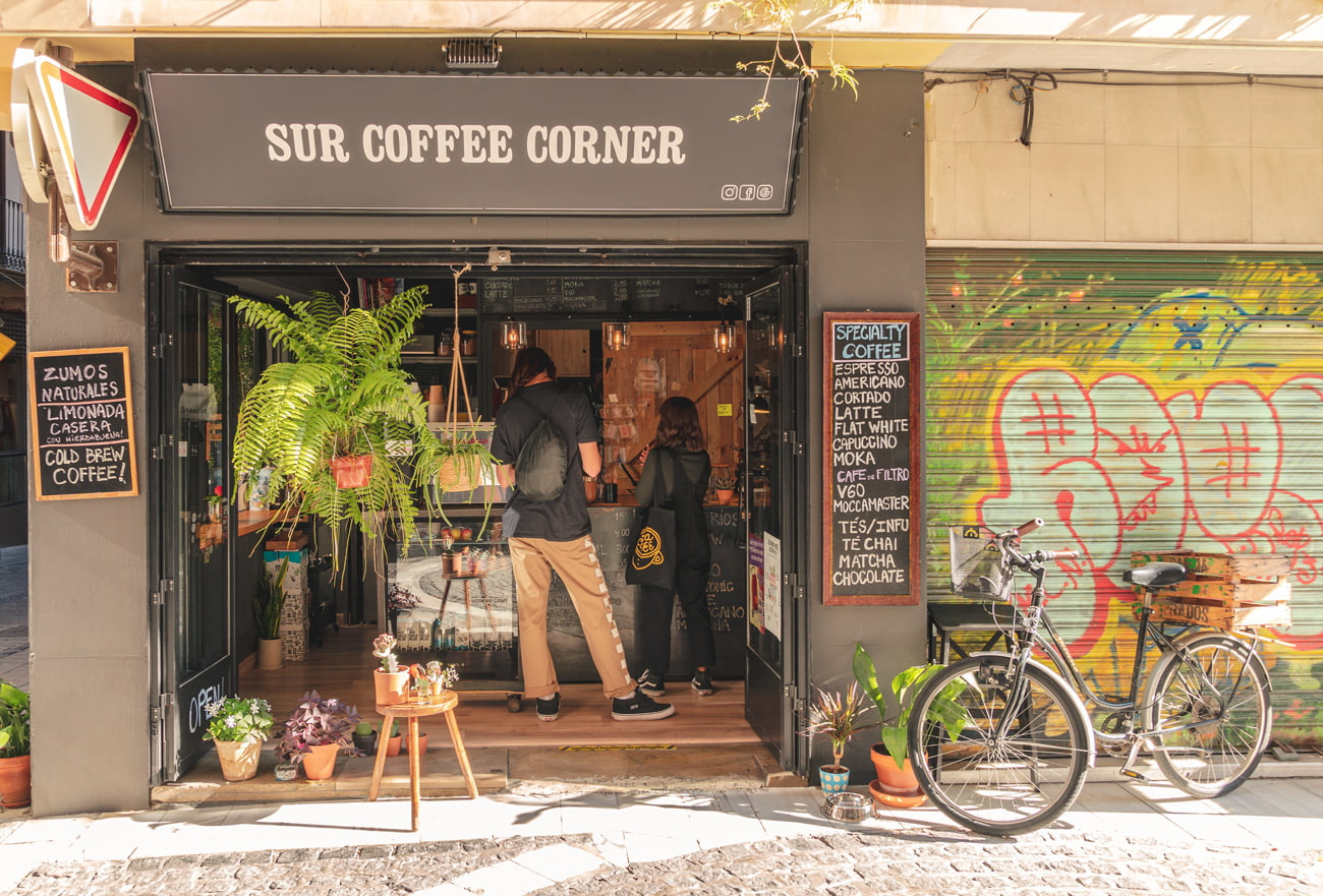 Corner coffee shop in Granada