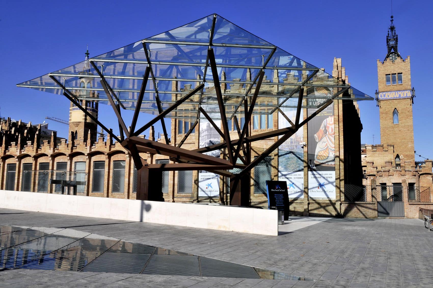 Metal and glass sculpture by Arata Isozaki