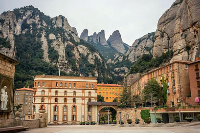 Santa Maria de Montserrat Abbey